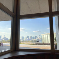 グリロジー バー＆グリル - 