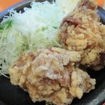 味安 - ガーリック唐揚げ　　　　　2個３２０円
