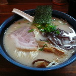 久留米らーめん 鐵釜 - ラーメン