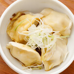 Boiled Gyoza / Dumpling (5 pieces)