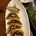 餃子処三日月 - こちらは生姜餃子。