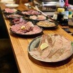 池下ホルモンセンター - 肉！