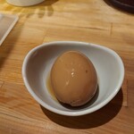 麺屋 極鶏 - 煮卵(100円)