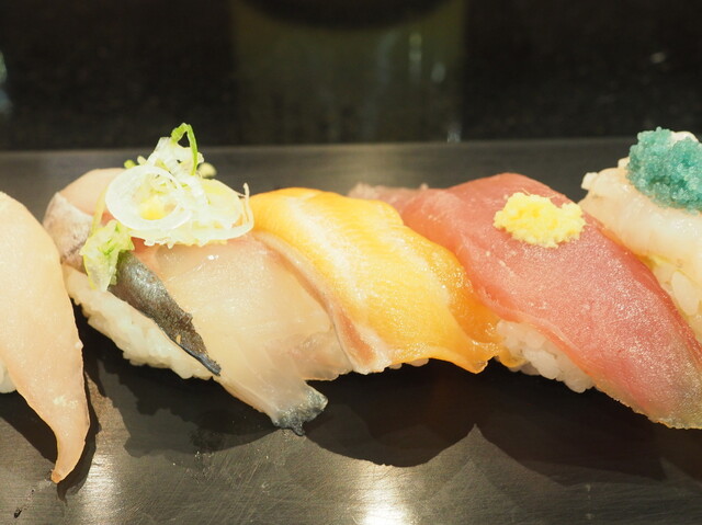 廻る富山湾 すし玉 金沢駅店 金沢 回転寿司 食べログ