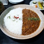 麻布十番 薬膳カレー 新海 - 