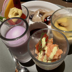 ブッフェアンドカフェ スロープサイドダイナー ザクロ - 