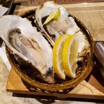 魚金醸造 - 生牡蠣