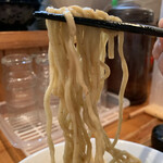 中華蕎麦 春馬 - 麺リフト⤴️