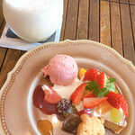 SAKURA CAFE - 