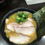 ラーメン 杉田家 - 