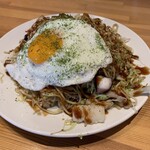 Hiroshimayaki Teppanyaki Nikachan - 海鮮焼きそば