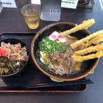 資さんうどん - 