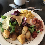 ロウリーズ・ザ・プライムリブ - 