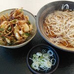 ゆで太郎 - 海老とあさりのかき揚げ丼セット