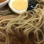 まるよし - 麺アップ