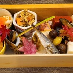 季節料理 薗 - いつもの凄い付きだし！