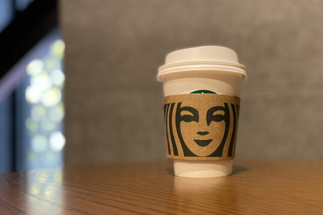 Starbucks - 亜矢佳 Japan - POV your Japanese girl crush works at Starbucks but