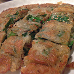 焼肉問屋　くに家 - 海鮮にらチヂミ