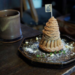 Mikumari - 米粉の山栗クグロフケーキ
