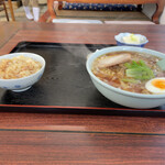 Ramen Eikou - 