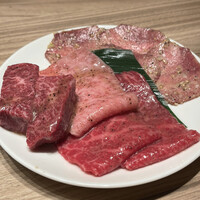 焼肉うしごろ 横浜店 - 