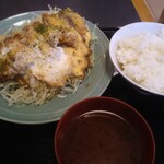 とんかつ太郎 - かつ丼定食