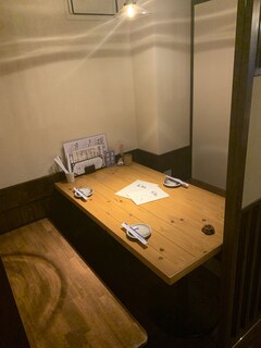 Sakana To Robata Chatten - 個室のテーブル席です。接待等にも使えます！