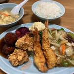 Ni touen - A定食