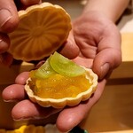 銀座 しのはら - フォアグラ最中