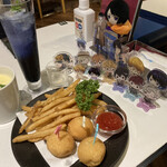 あにばーさるカフェ - 