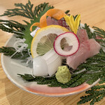 かもめ食堂 - 刺し身（小）