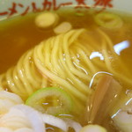 ラーメン＆カレー専門店 太源 - 麺のアップ