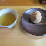 仲佐 - 蕎麦饅頭とお茶