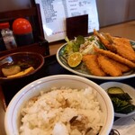 つかさや - ご飯はきのこご飯