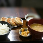 Sapporo Gyouza Seizousho - 大粒餃子定食