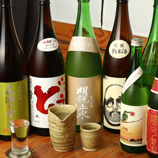 店主厳選の日本酒をはじめ、種類豊富なドリンクメニュー