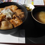 ノール・グランヴォラ - 豚丼定食
