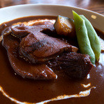 「タンシチュー」。なかなか見事な見た目とお味。