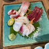 Soba Izakaya Saikai - 本マグロ、勘八、水蛸、甘海老、ミーバイ　粗挽きの山葵とすっきり醤油で