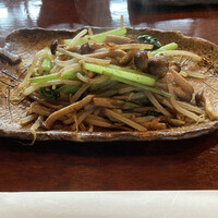 横浜瀬里奈 ステーキドーム -  横浜瀬里奈 ステーキドーム -