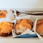 ビアードパパ - 料理写真:食べ比べナッツ6個セット(¥1,140)