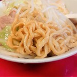 ラーメン二郎 - 麺