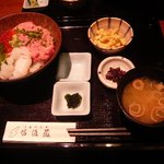 佐渡蔵 - ３色丼