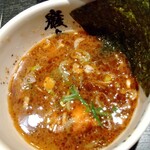 麺屋武蔵 巌虎 - つけ汁アップ