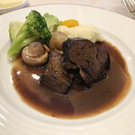 ブラッスリ 風間 - ブフプルギニョン　プルプルでホロホロになるコラーゲンのところが絶品。シーズン！