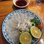 魚虎 - 活)トラフグ刺 1800円