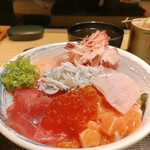 割烹 秋やま - 美しい海鮮丼、そして美味しい(* ˘ ³˘)♡*