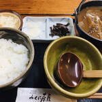 みくに茶屋 - きのこ鍋も定食で