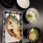 西村屋　本館 - 