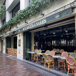 AUX BACCHANALES - 